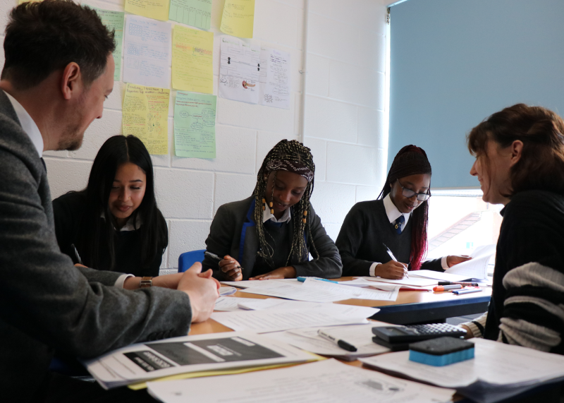 City MP visits school to explore the benefits of new tuition in key subjects