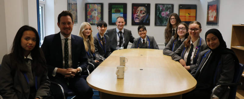 City MP visits The Portsmouth Academy to meet with students and leadership team